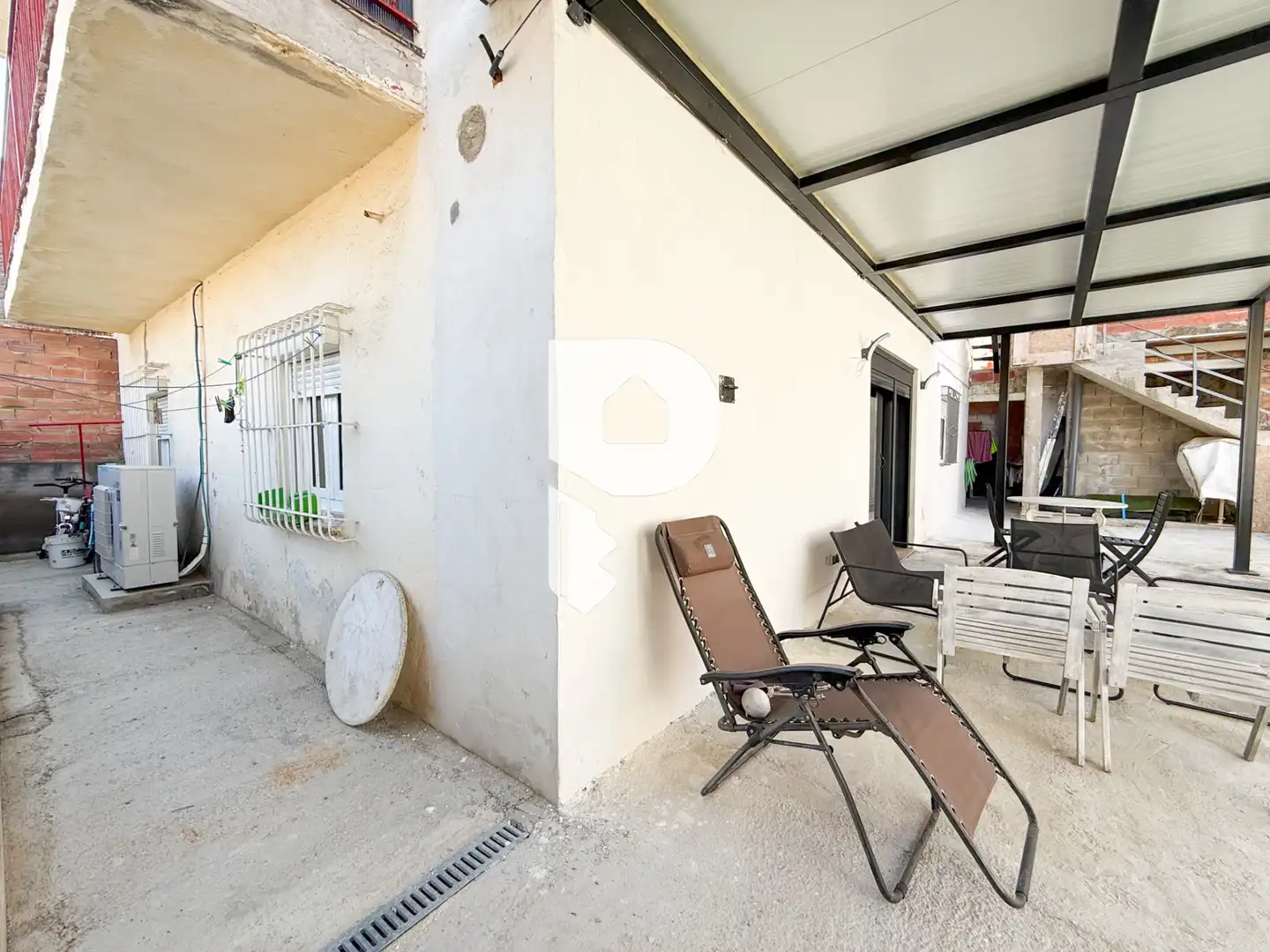 Terraza de Casa o chalet en venta en Sant Vicenç Dels Horts con Aire acondicionado, Calefacción y Jardín privado