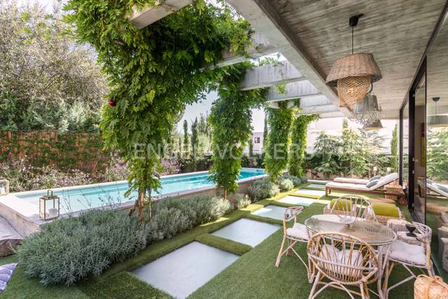 Casa-chalet en Venta en Pueblo