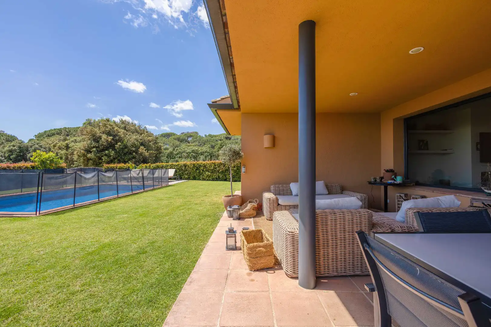 Terrassa de Casa o xalet en venda en Sant Vicenç de Montalt amb Aire condicionat, Calefacció i Jardí privat