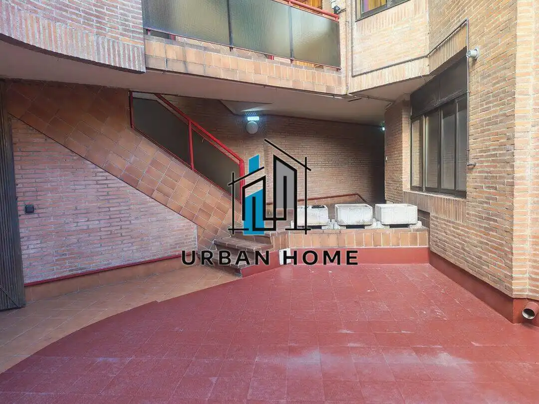 Local commercial à vendre à Calle la Rúa, imagen 7