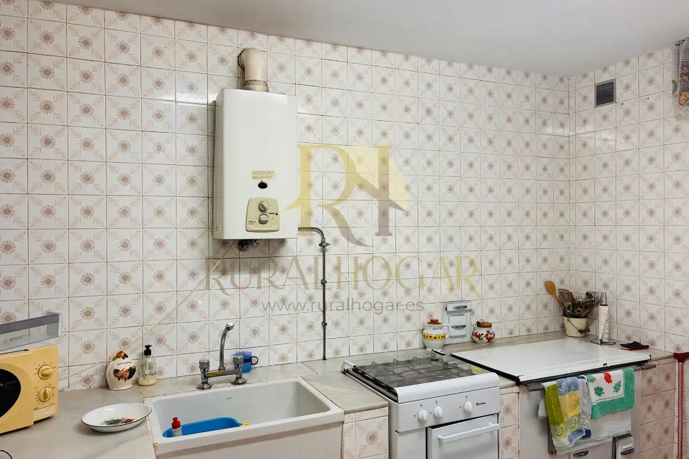 Cocina de Casa o chalet en venta en Cuadros con Calefacción y Jardín privado