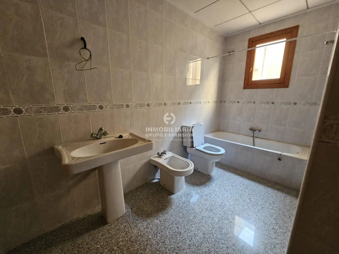 Bany de Edifici en venda en Alicante / Alacant