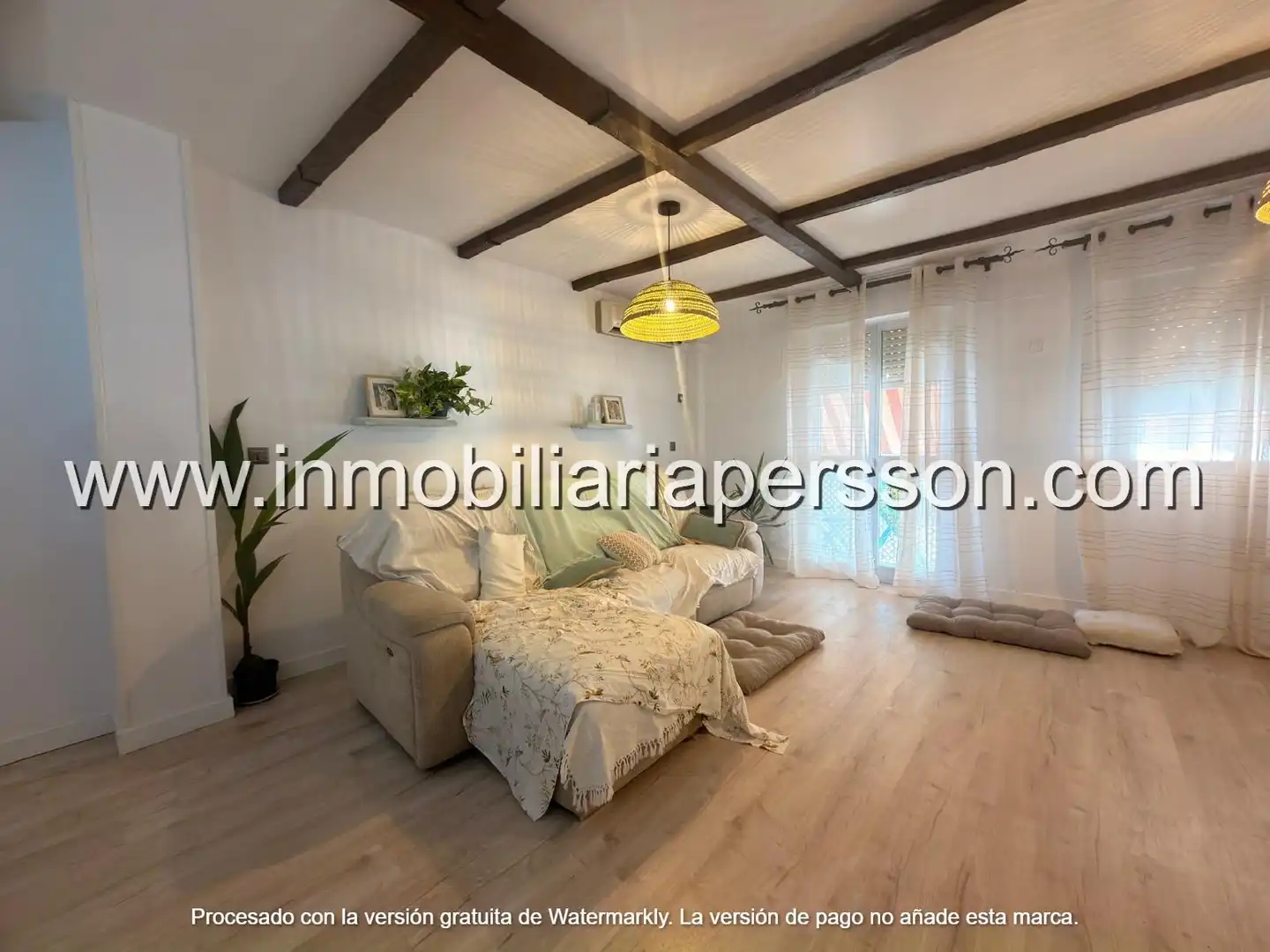 Living room of Flat for sale in Écija  with Air Conditioner and Balcony
