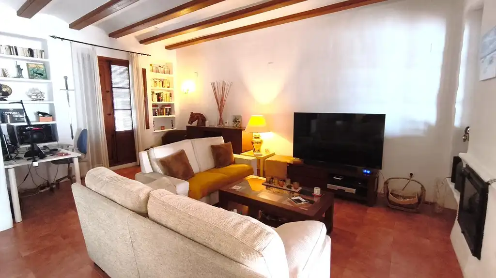 Sala de estar de Casa adosada en venta en Dénia con Aire acondicionado, Calefacción y Jardín privado