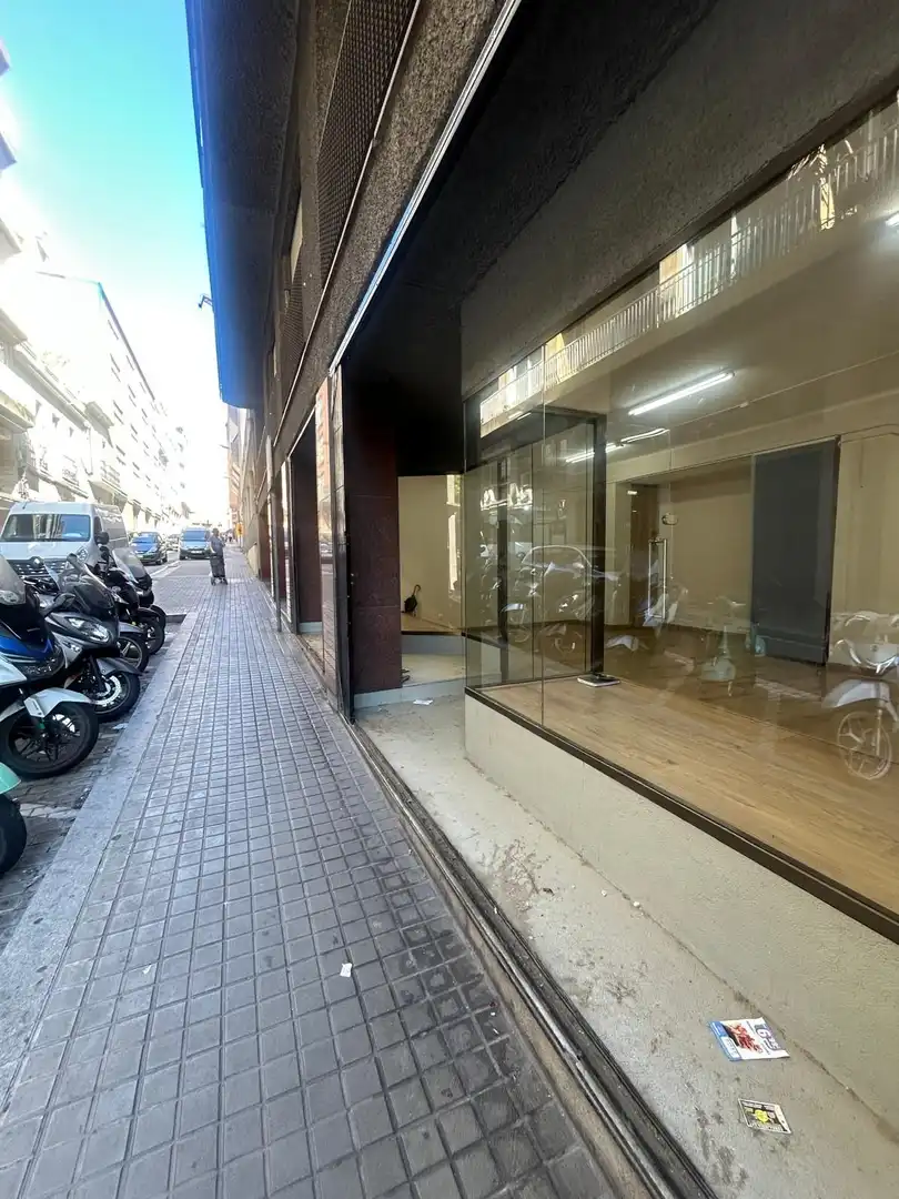 Geschaftsraum zur Miete in Barcelona mit Klimaanlage