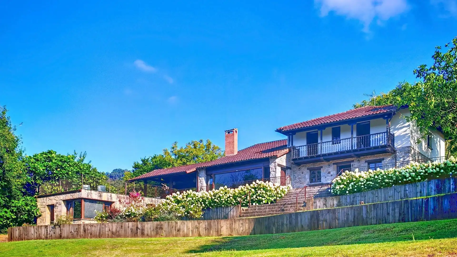 Maison avec terrasse à vendre à Pravia