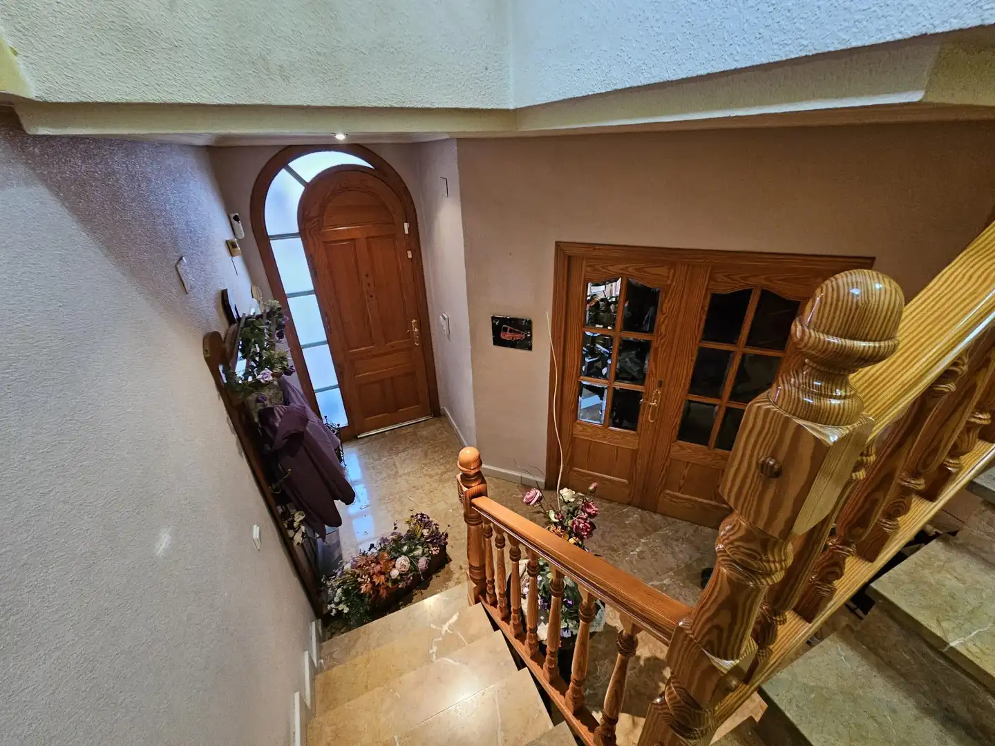 Casa adosada en venta en El Pinós / Pinoso