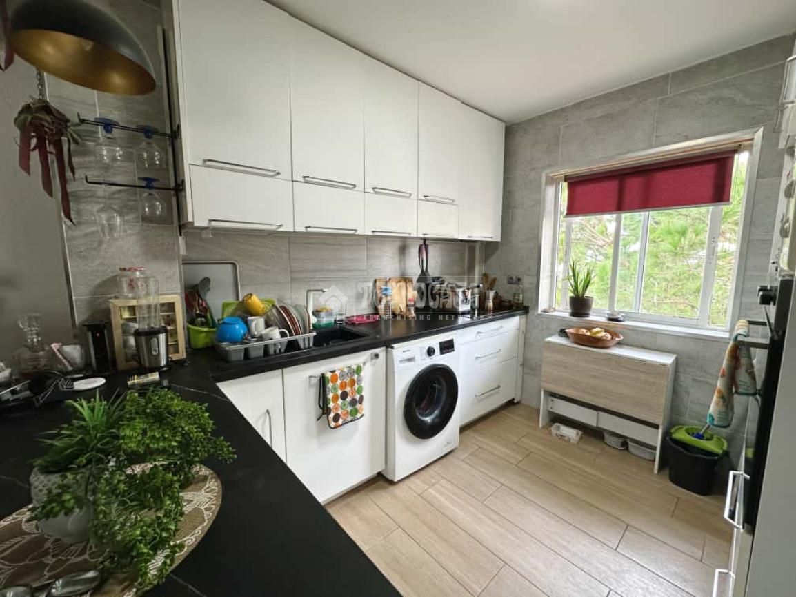 Piso en venta en Urbanización Santa Rosa