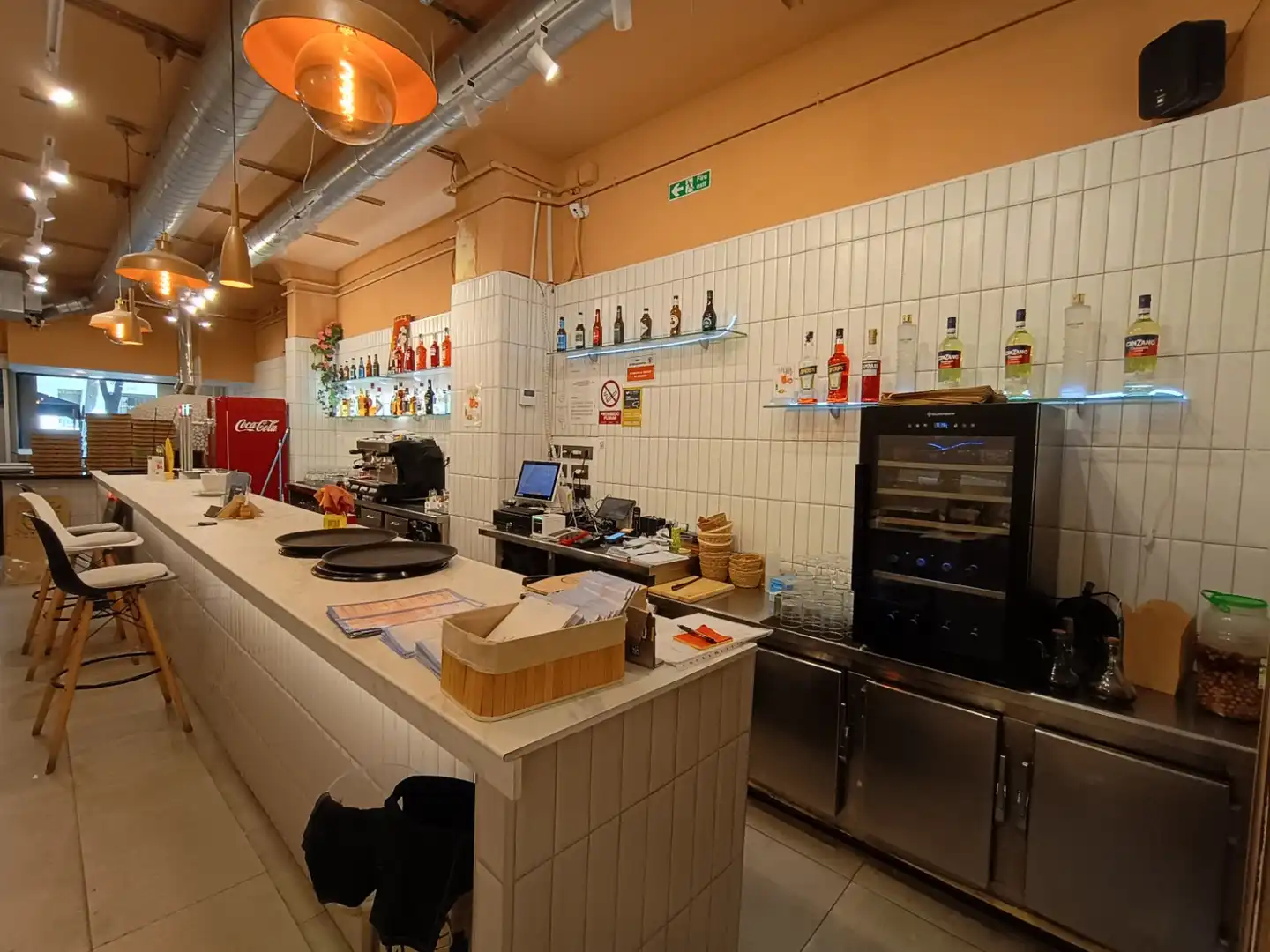 Business premises for transfer in Eixample, imagen 45