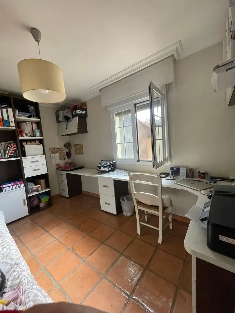 Bedroom of Houses for sale in Algeciras  with Air Conditioner, Private garden and Swimming Pool