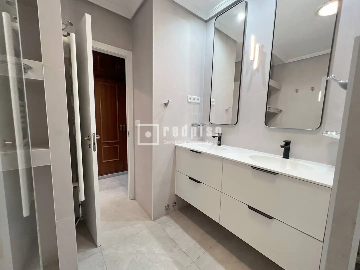 Badezimmer von Haus oder Chalet zur Miete in Madrid mit Heizung, Privatgarten und Terrasse