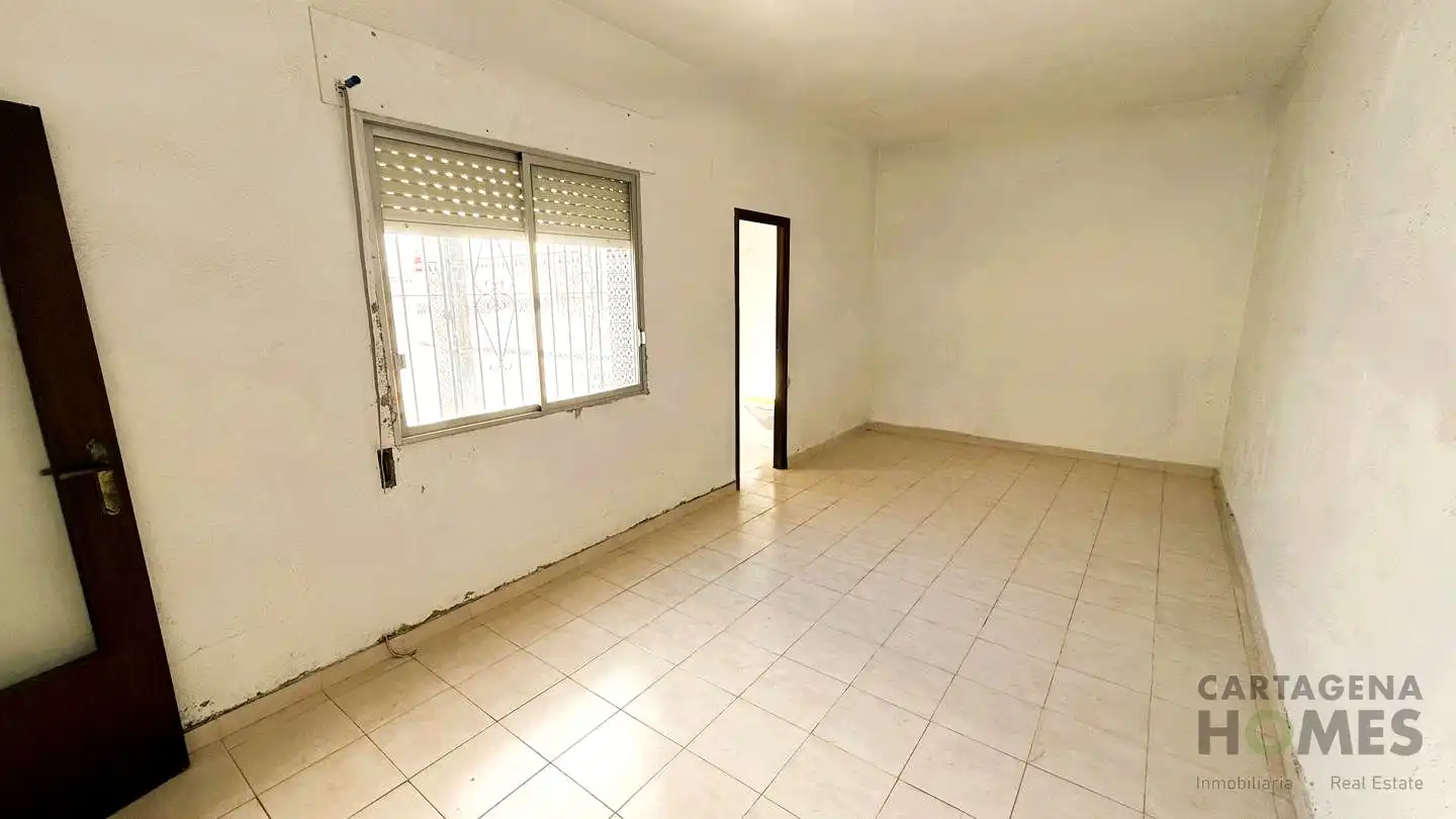 Dormitori de Casa adosada en venda en Cartagena amb Aire condicionat