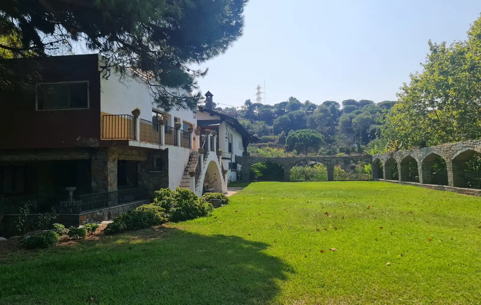 Jardí de Casa o xalet en venda en Montcada i Reixac amb Aire condicionat, Calefacció i Terrassa
