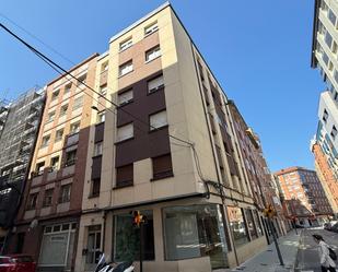 Vista exterior de Pis en venda en Gijón 
