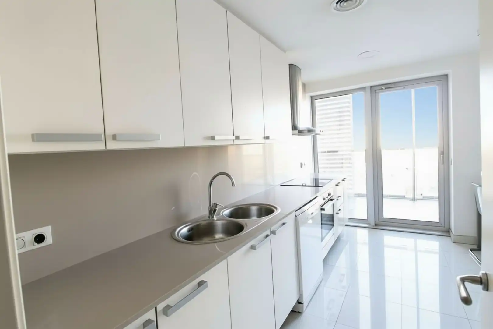 Penthouse with terrace for sale in Carrer de la Selva de Mar, imagen 7