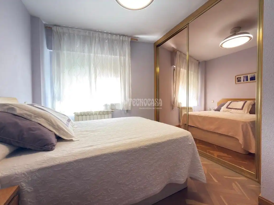 Habitación de Piso en venta en Alcobendas con Aire acondicionado, Parquet y Balcón