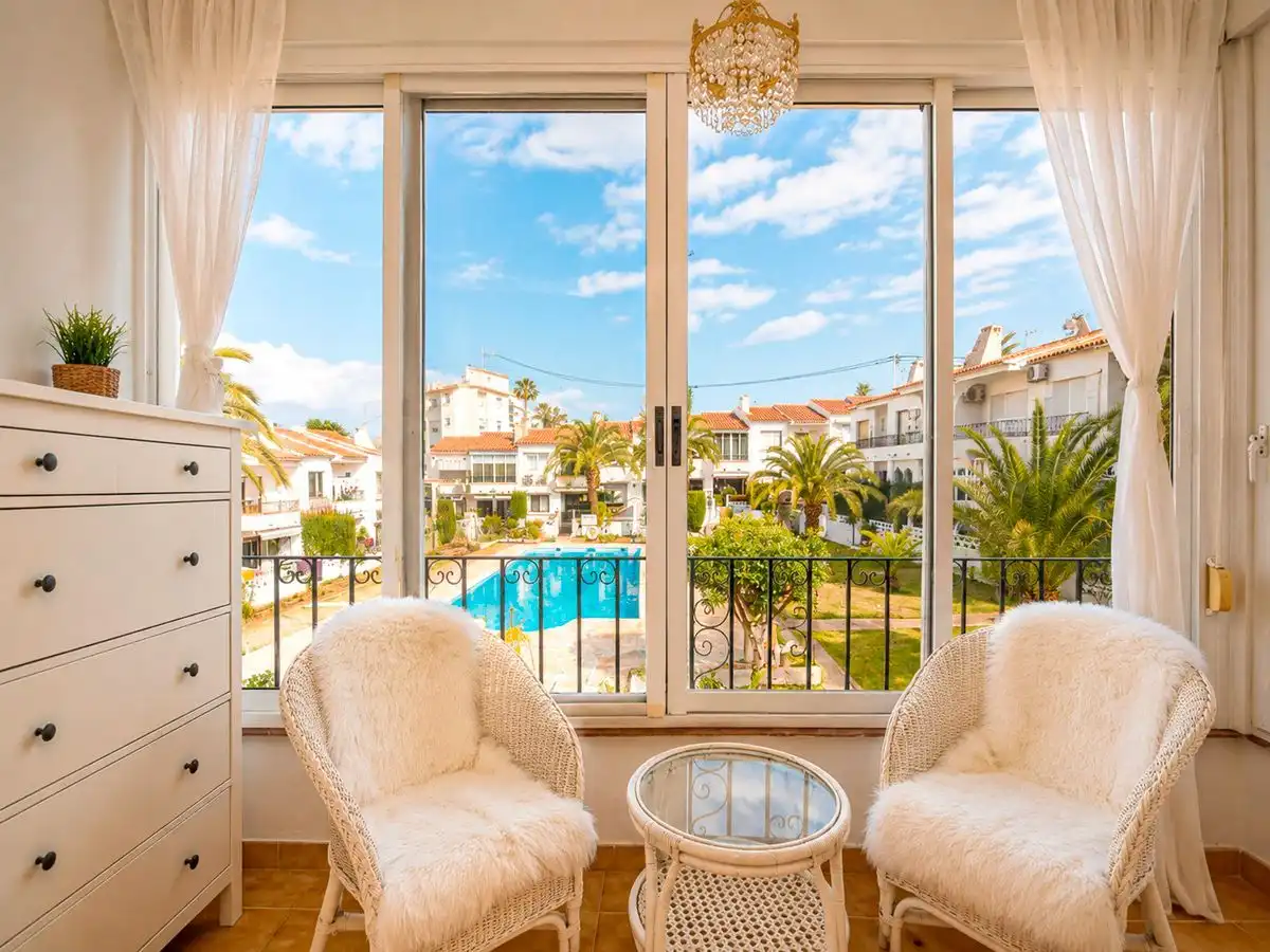 Terraza de Casa adosada en venta en L'Alfàs del Pi con Aire acondicionado, Calefacción y Jardín privado