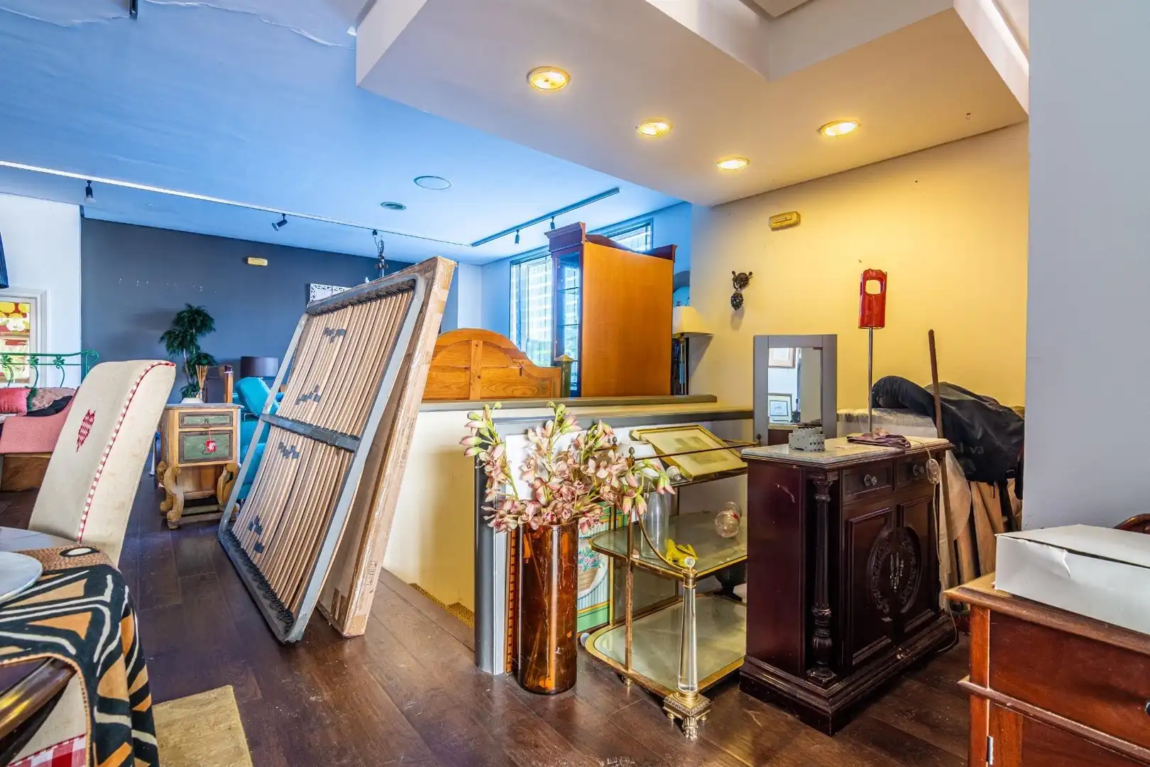 Commercial properties for sale in Santander