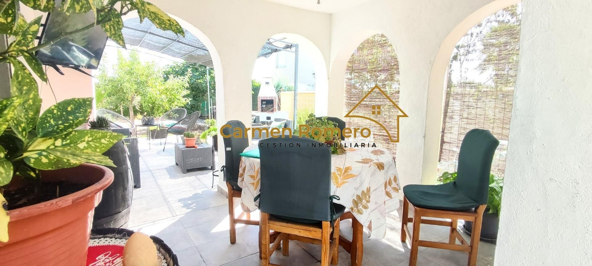 Terrassa de Finca rústica en venda en Villamayor amb Calefacció, Jardí privat i Piscina