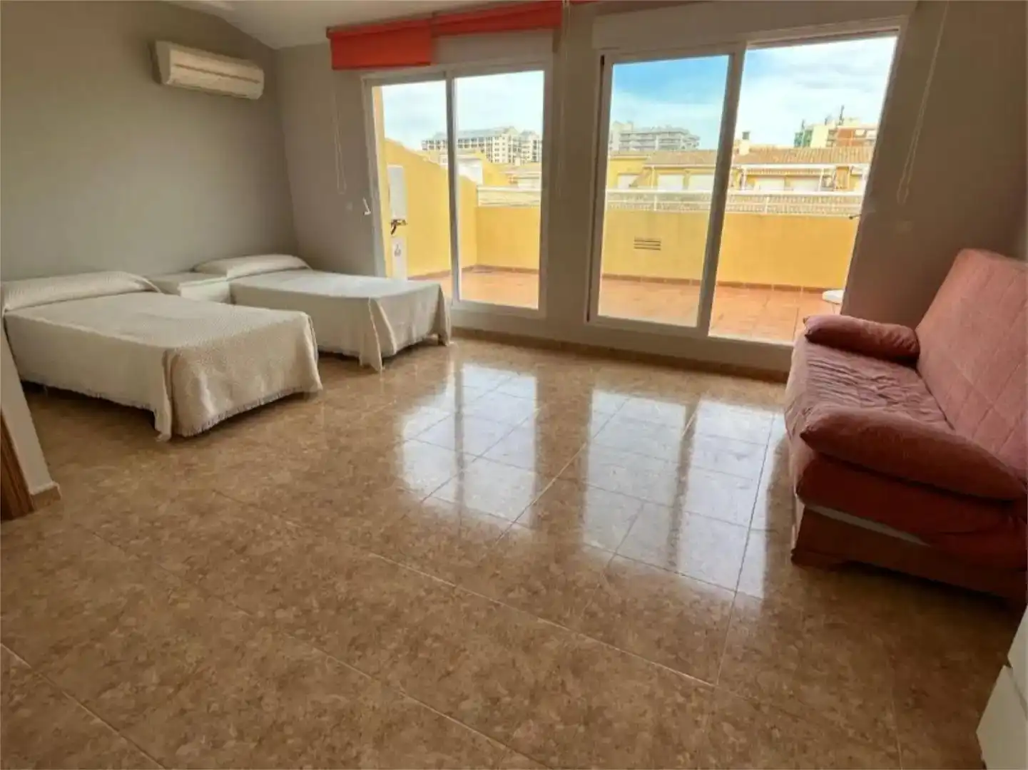 Dormitori de Dúplex en venda en Oropesa del Mar / Orpesa amb Aire condicionat, Piscina i Balcó