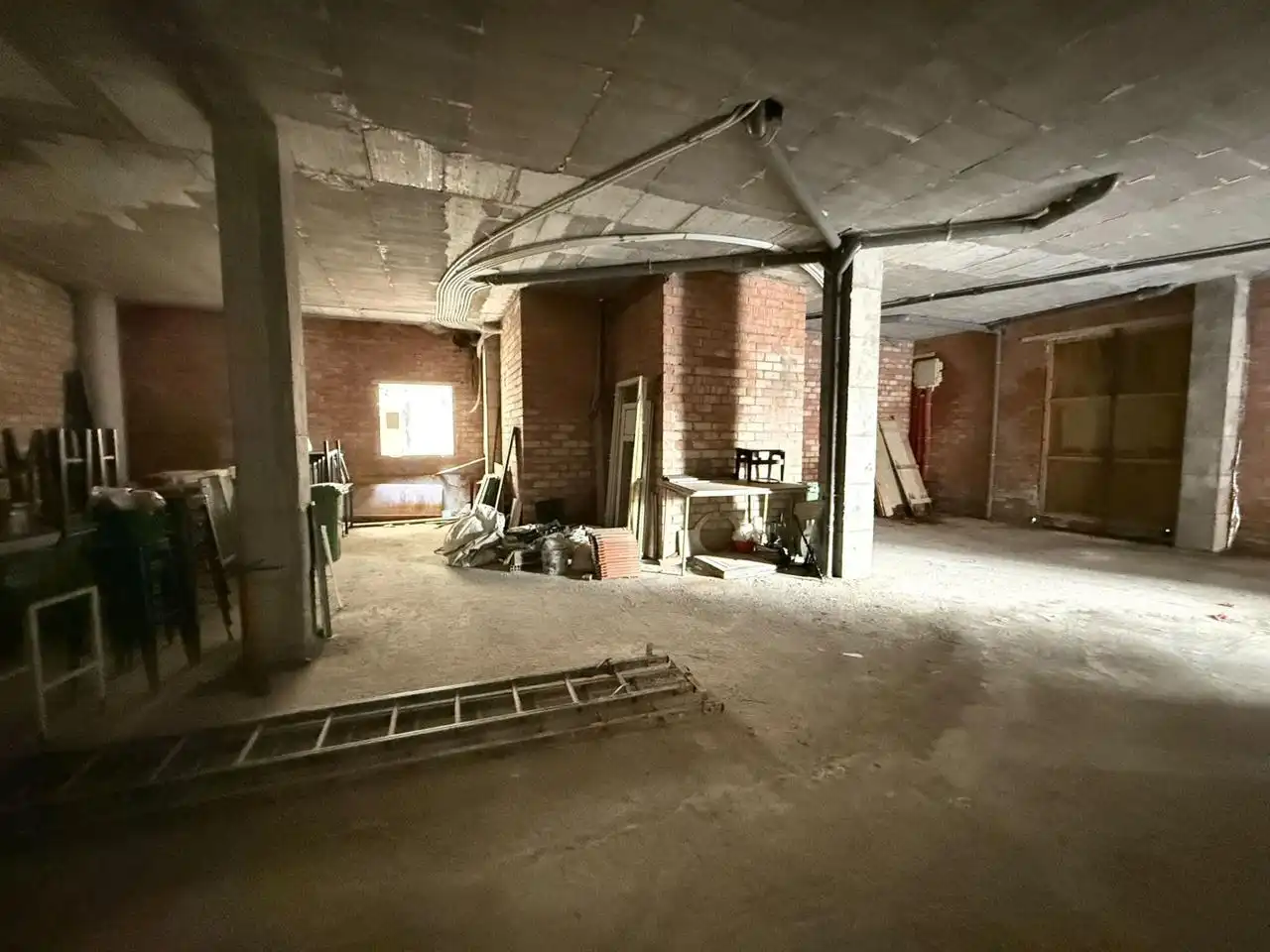 Gewerbefläche zum Verkauf in Cantón La Rua 2, imagen 6
