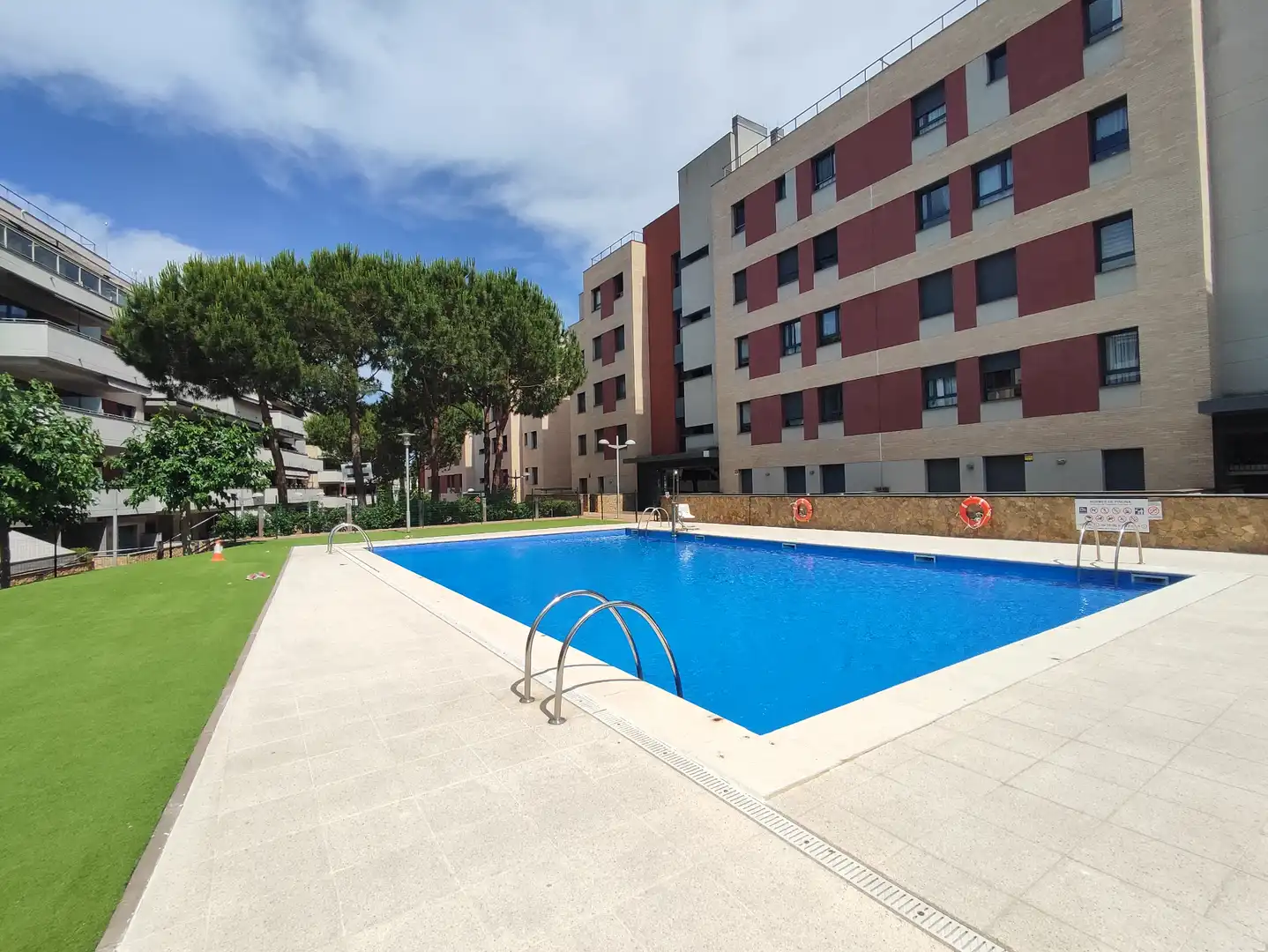Piscina de Apartamento en venta en Lloret de Mar con Calefacción, Terraza y Horno