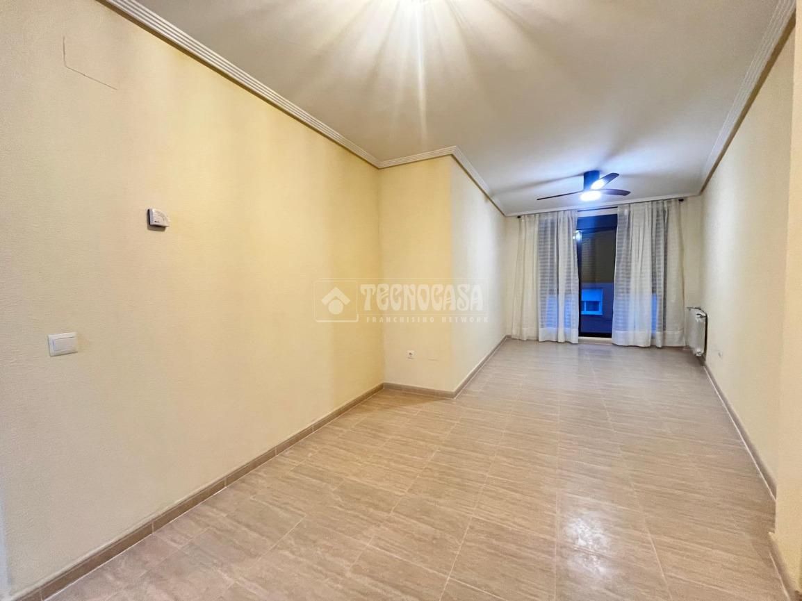 Pis de lloguer a Tres Olivos - La Piedad