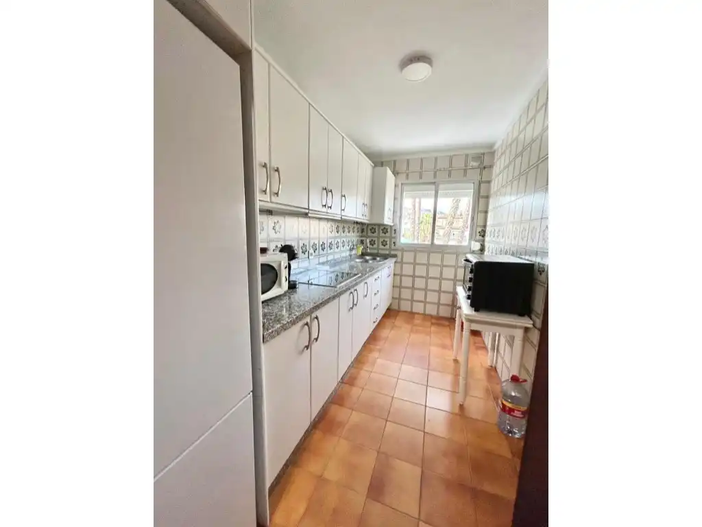 Cocina de Piso de alquiler en Torrox con Terraza, Piscina y Piscina comunitaria