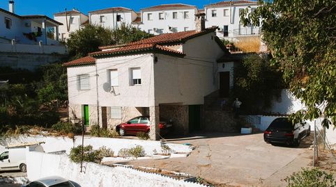 Casa con parcela en Setenil de las Bodegas, cerca del casco histórico