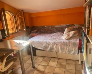 Bedroom of House or chalet to share in Paterna  with Air Conditioner