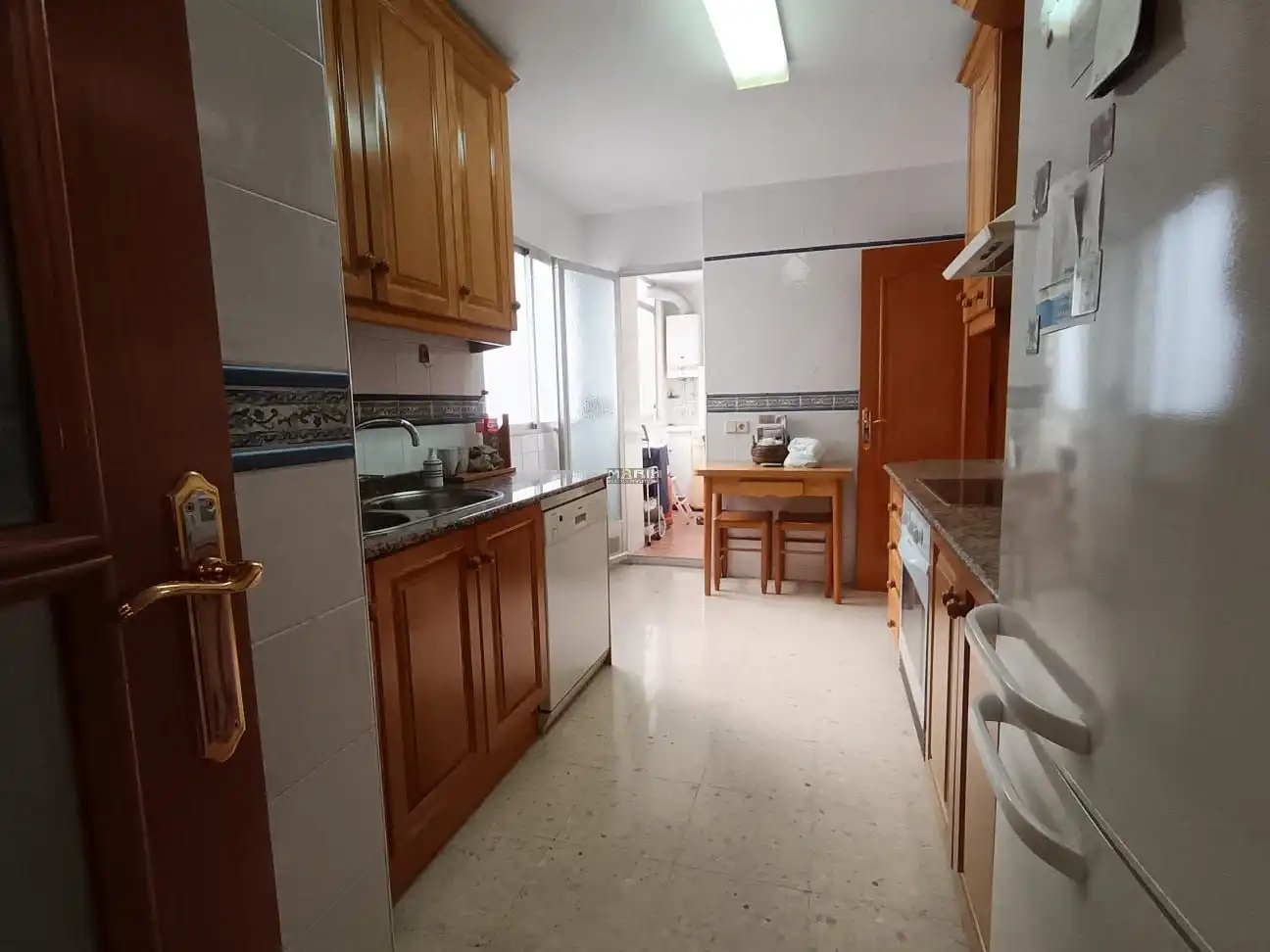 Cuina de Pis en venda en Cartagena amb Moblat, Forn i Rentadora