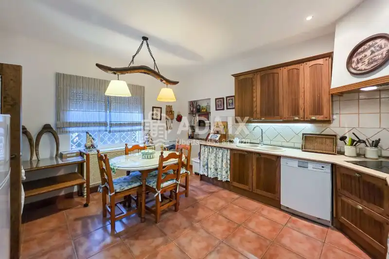 Cocina de Finca rústica en venta en Úbeda con Terraza, Trastero y Balcón