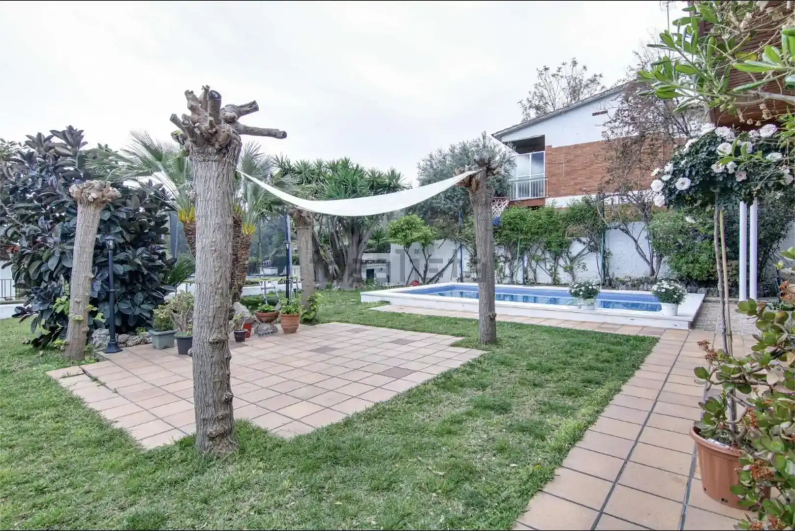 Jardí de Casa adosada en venda en Castelldefels amb Aire condicionat i Piscina