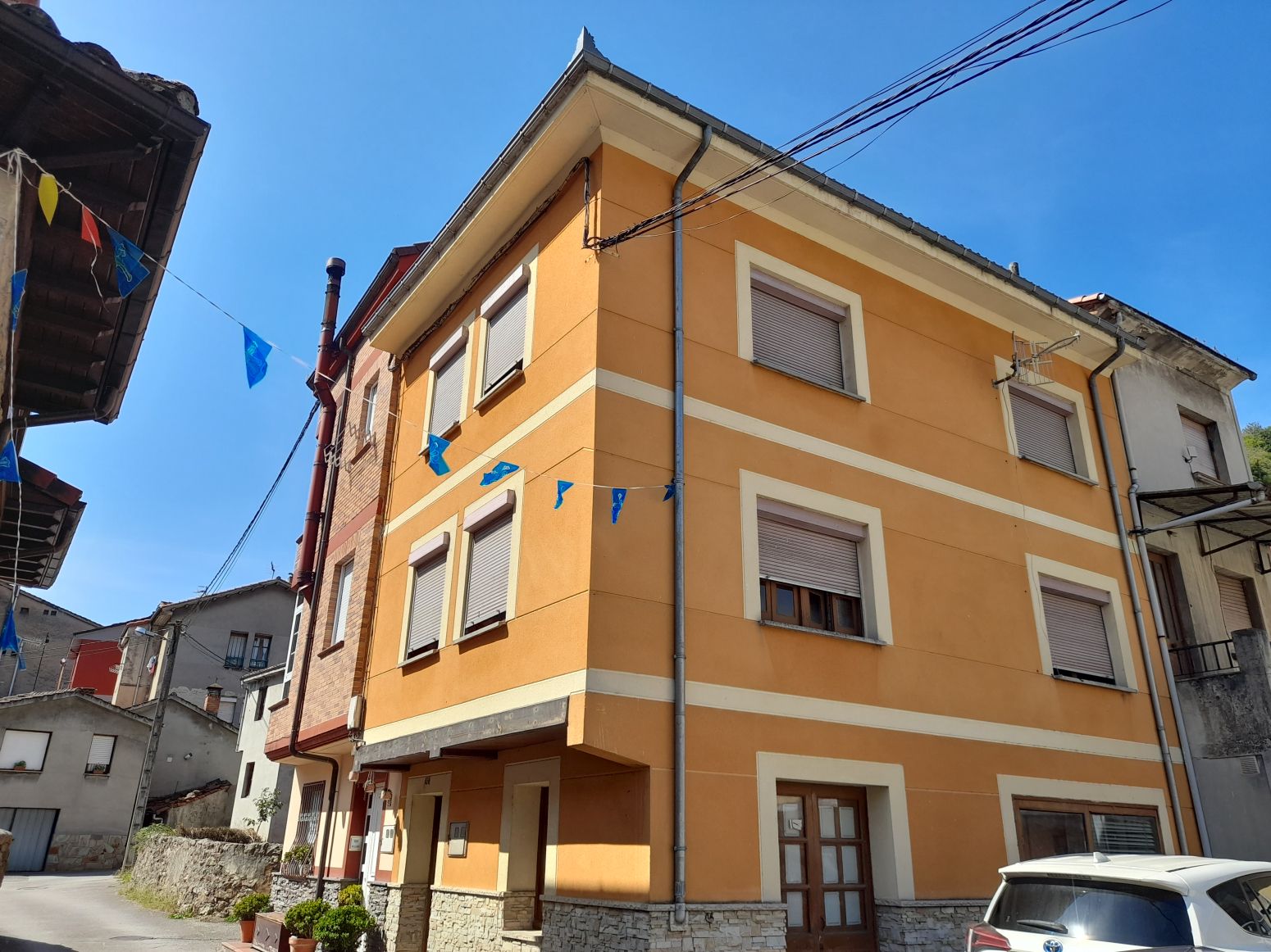 Exterior view of House or chalet for sale in Laviana  with Heating and Storage room