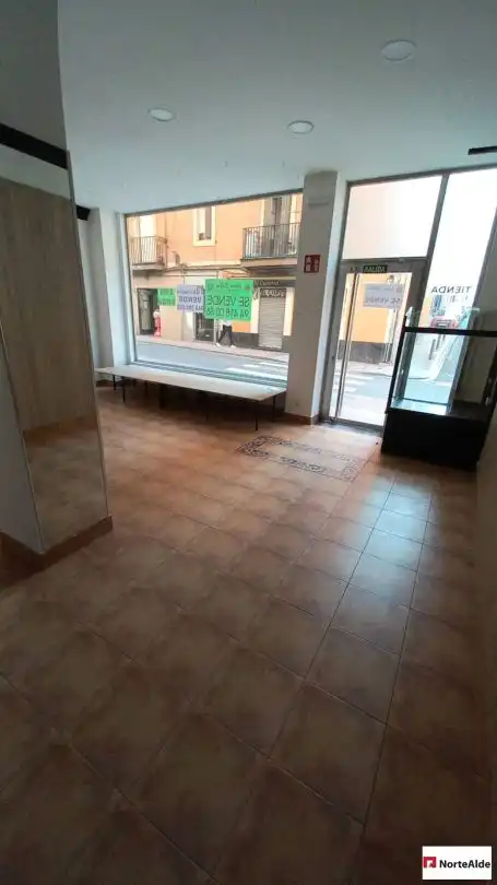 Local comercial en venda a Centro, imagen 3