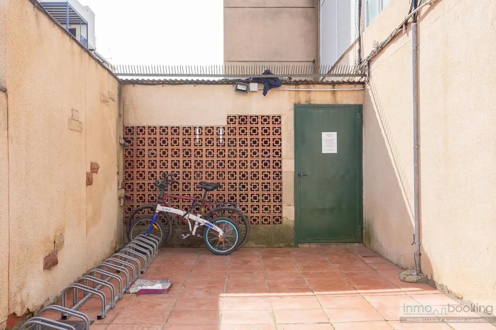 Aparcament de Apartament en venda en Salou amb Aire condicionat, Calefacció i Parquet