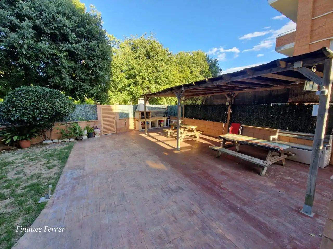 Terraza de Piso de alquiler en Cubelles con Aire acondicionado, Calefacción y Jardín privado