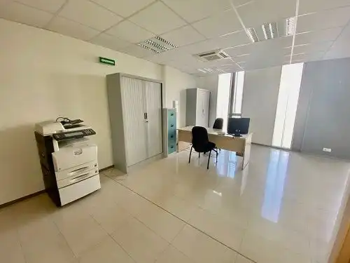 Oficina con ascensor en venta en Aranguren, imagen 11