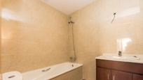 Bathroom of Flat for sale in Sabadell  with Balcony