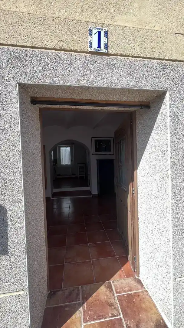 Casa adosada en venda en Santa Marta de Magasca amb Aire condicionat, Jardí privat i Traster