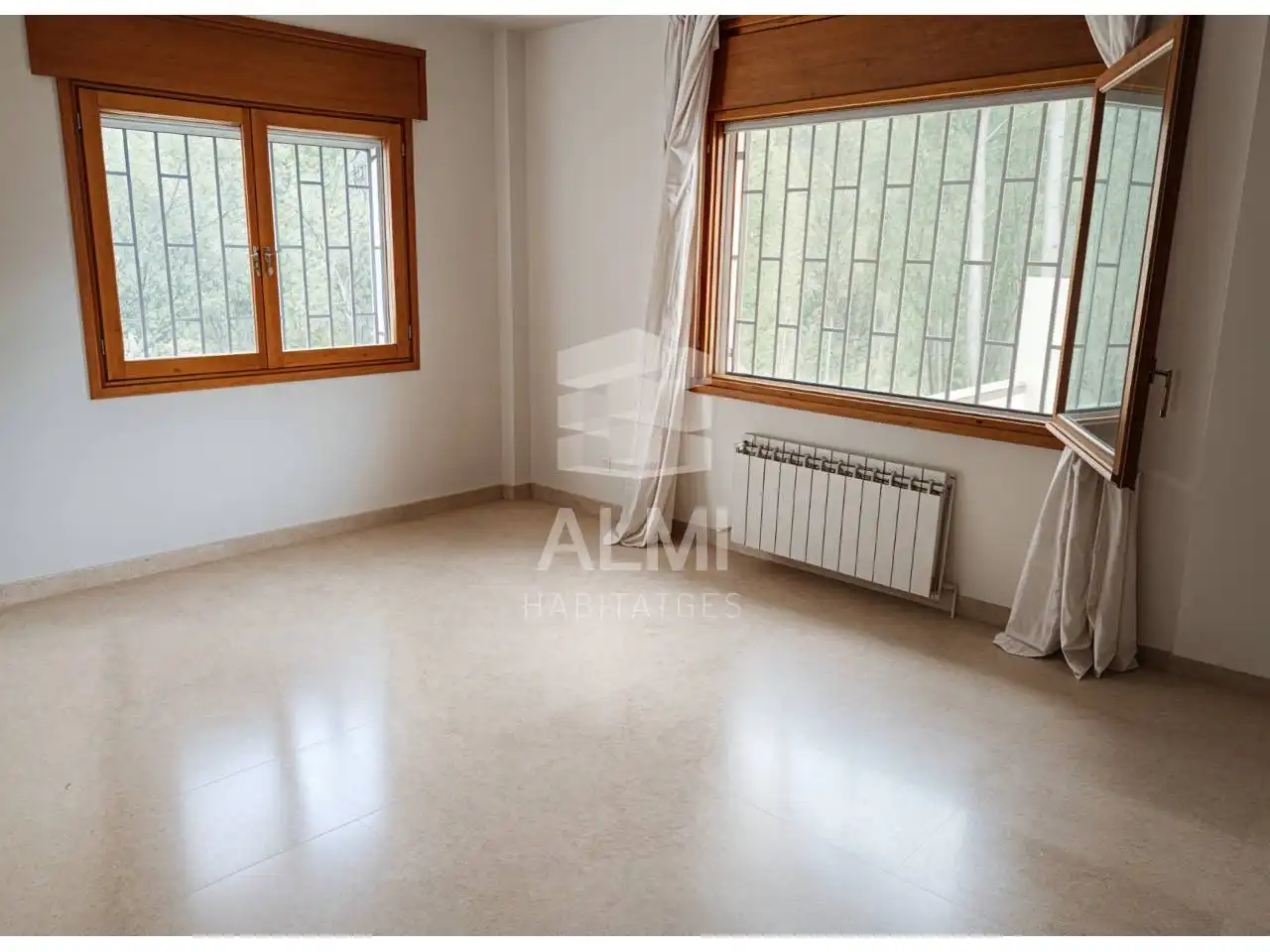 Casa con jardín en venta en Calle Mimoses, imagen 14