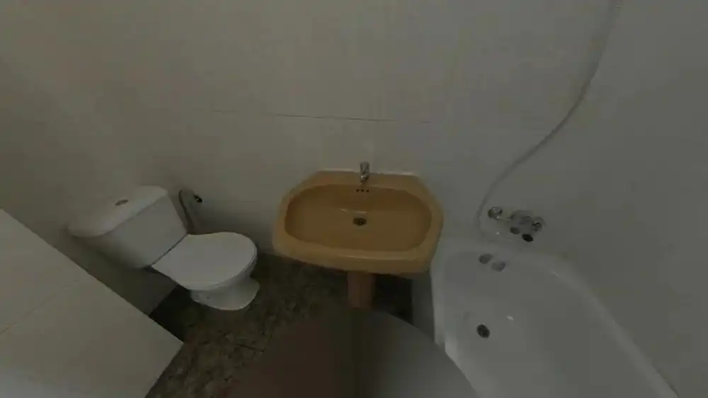 Bathroom of Flat for sale in Gavà
