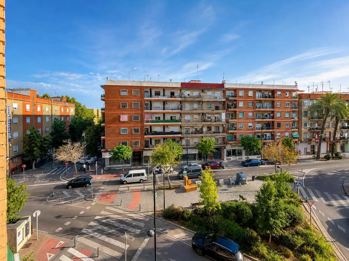 Vista exterior de Pis de lloguer en Quart de Poblet amb Aire condicionat, Moblat i Balcó