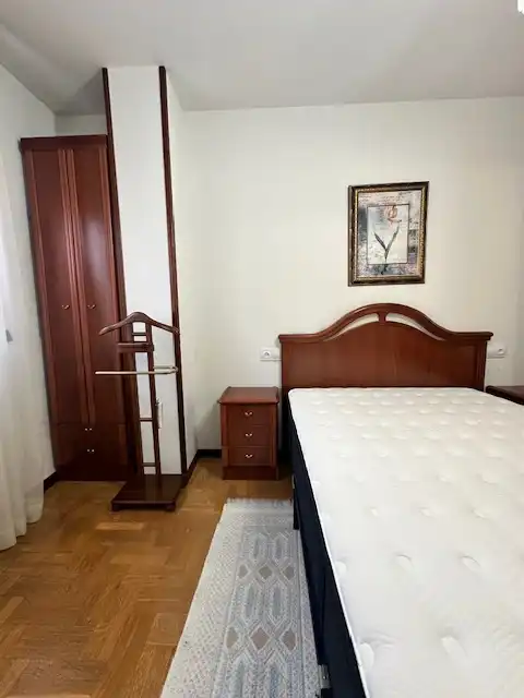 Habitación de Piso en venta en Pravia con Calefacción, Trastero y Amueblado
