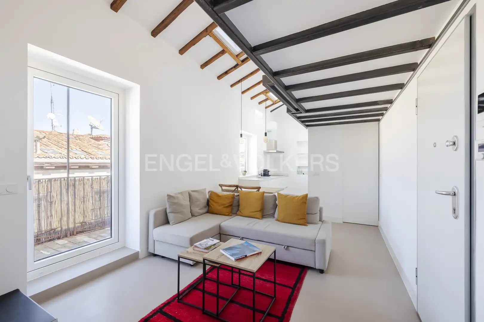 Sala de estar de Ático de alquiler en Madrid con Aire acondicionado, Calefacción y Terraza
