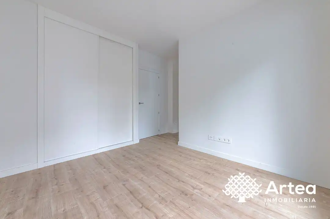 Detached house with terrace for sale in Julian Garaizar Kalea, imagen 39