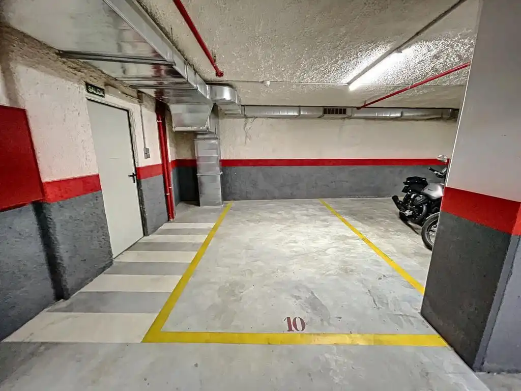 Parkplatz von Garage zum Verkauf in Alicante / Alacant