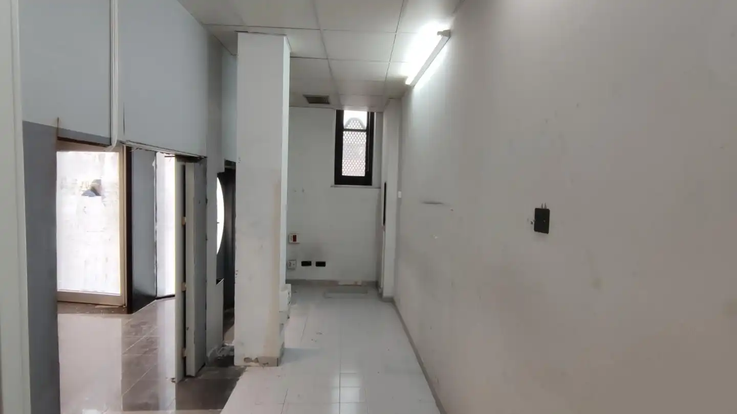 Geschaftsraum zur Miete in Buñol
