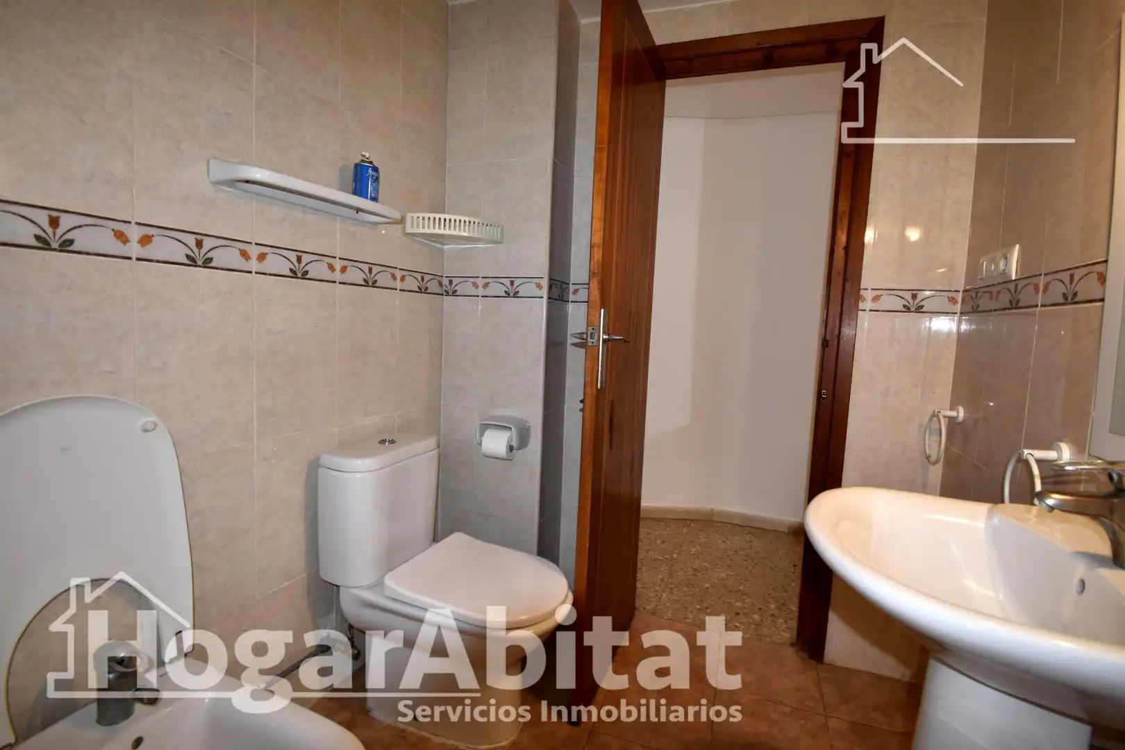 Bathroom of Flat for sale in Oliva  with Balcony