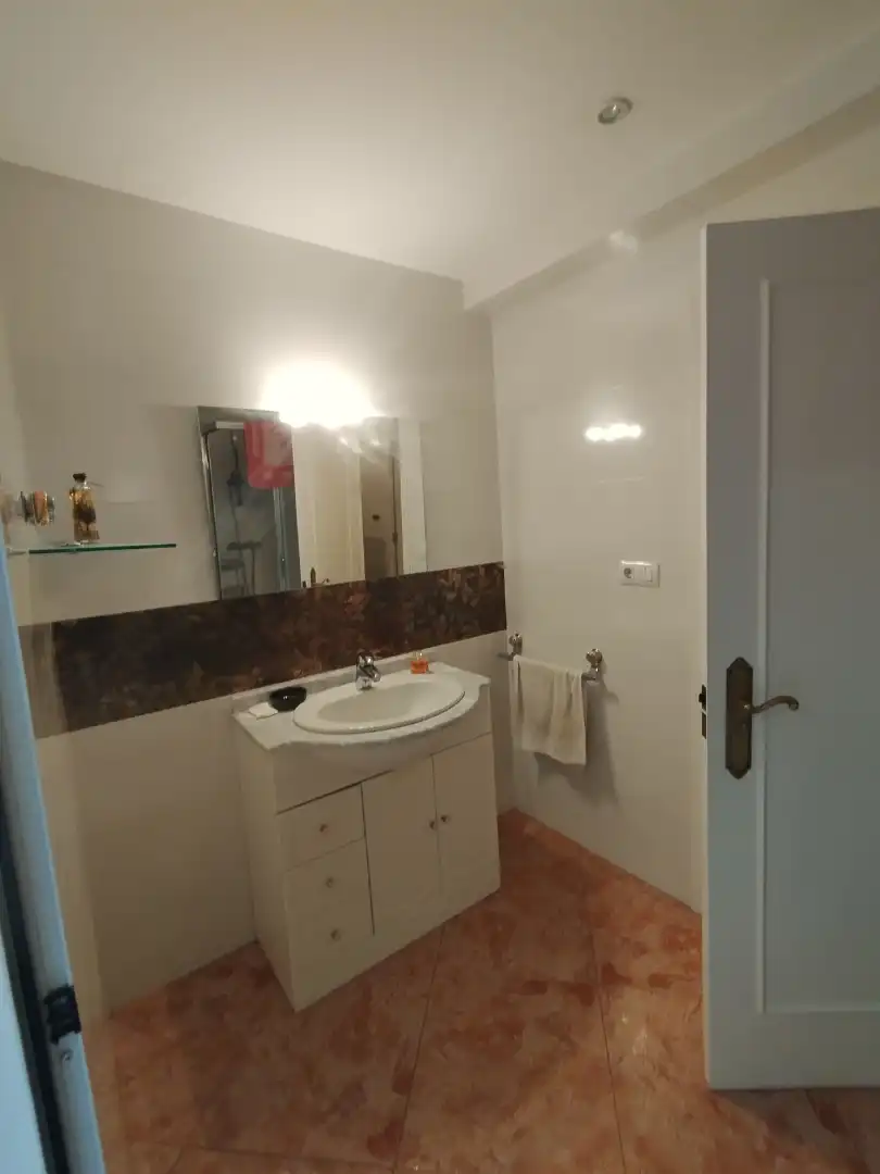 Baño de Dúplex en venta en Fraga con Calefacción, Terraza y Amueblado